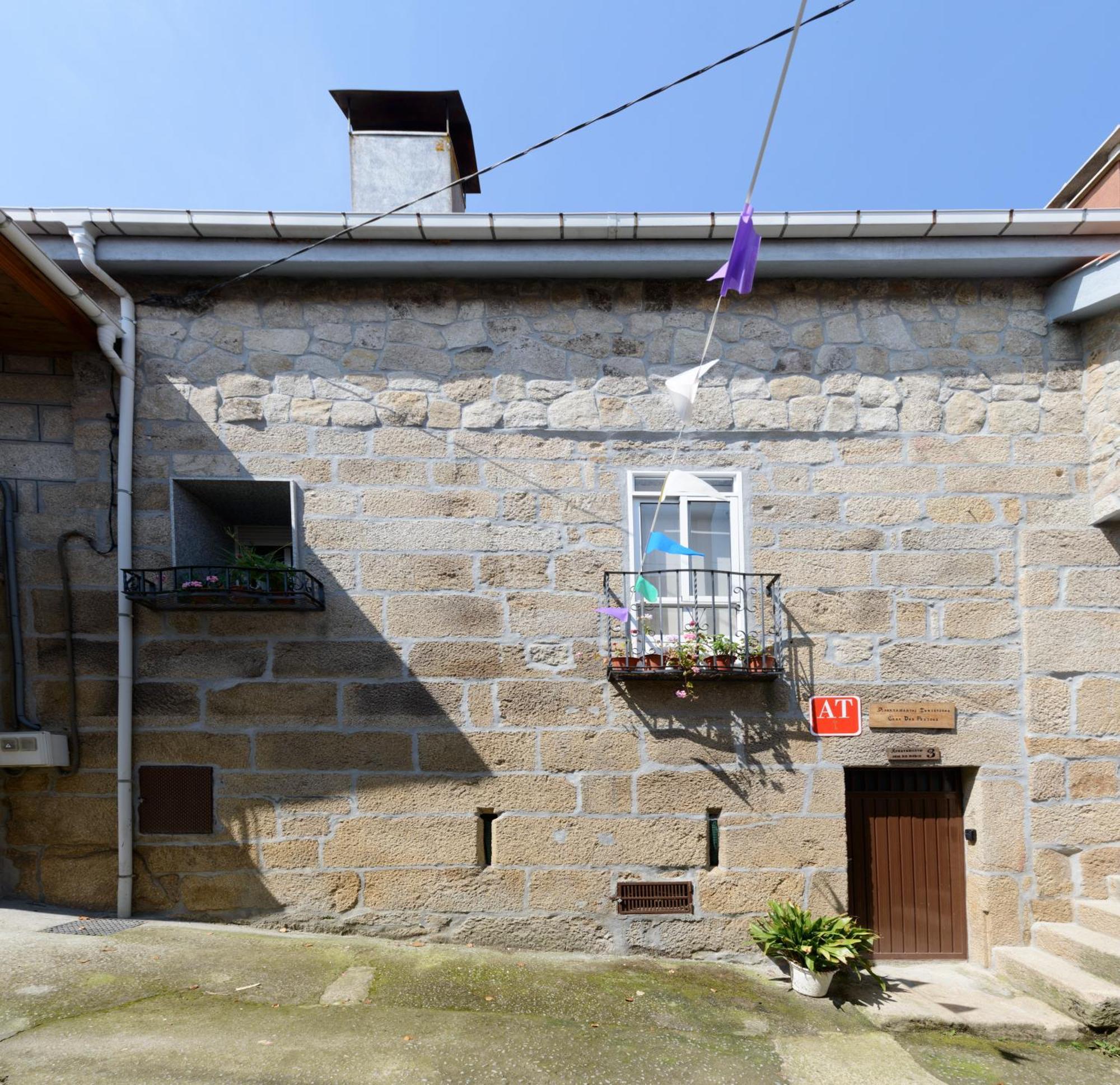 Apartamentos Turisticos Casa Dos Pulidos Olas de Villarino ภายนอก รูปภาพ