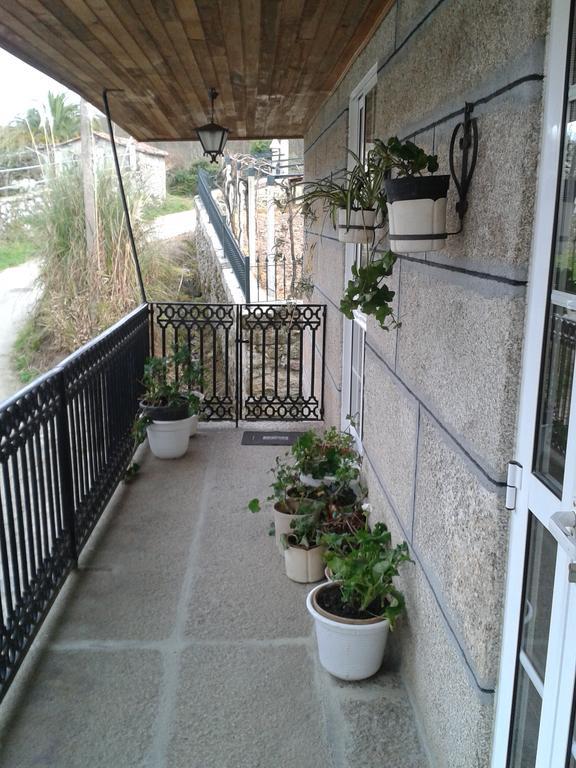 Apartamentos Turisticos Casa Dos Pulidos Olas de Villarino ภายนอก รูปภาพ