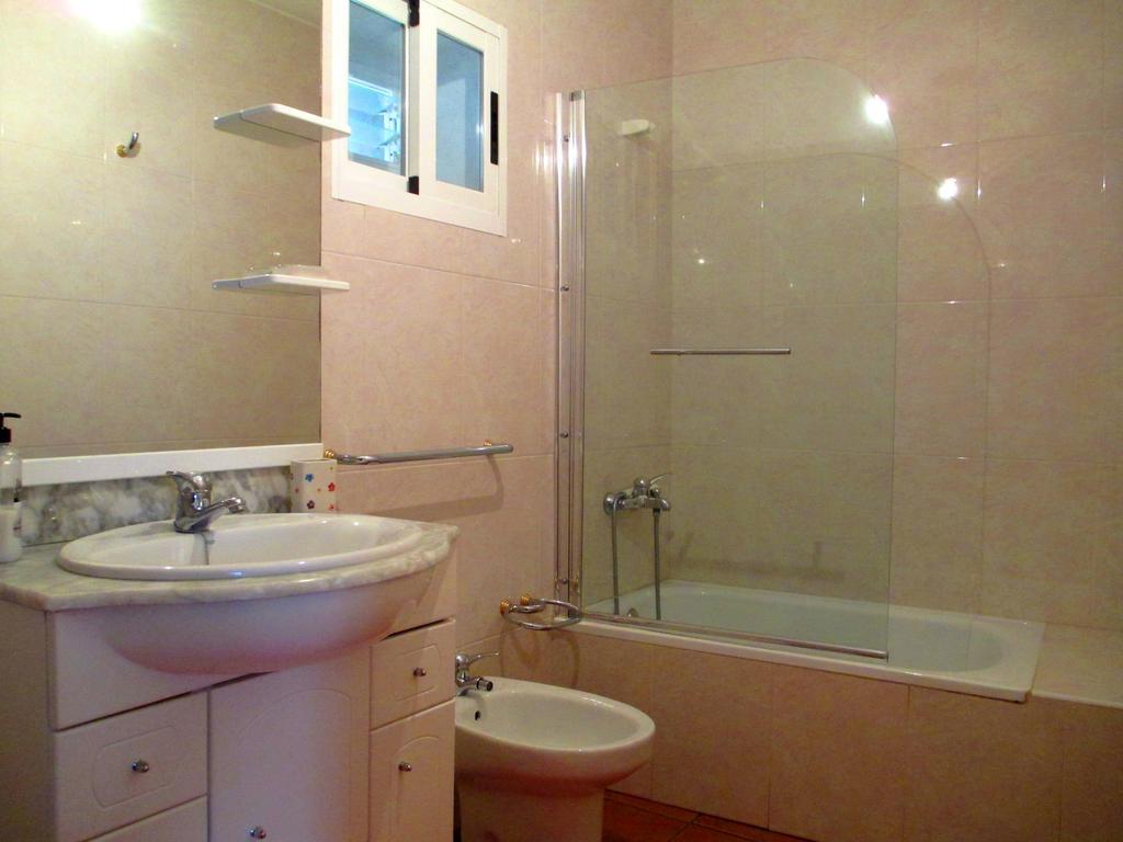 Apartamentos Turisticos Casa Dos Pulidos Olas de Villarino ภายนอก รูปภาพ